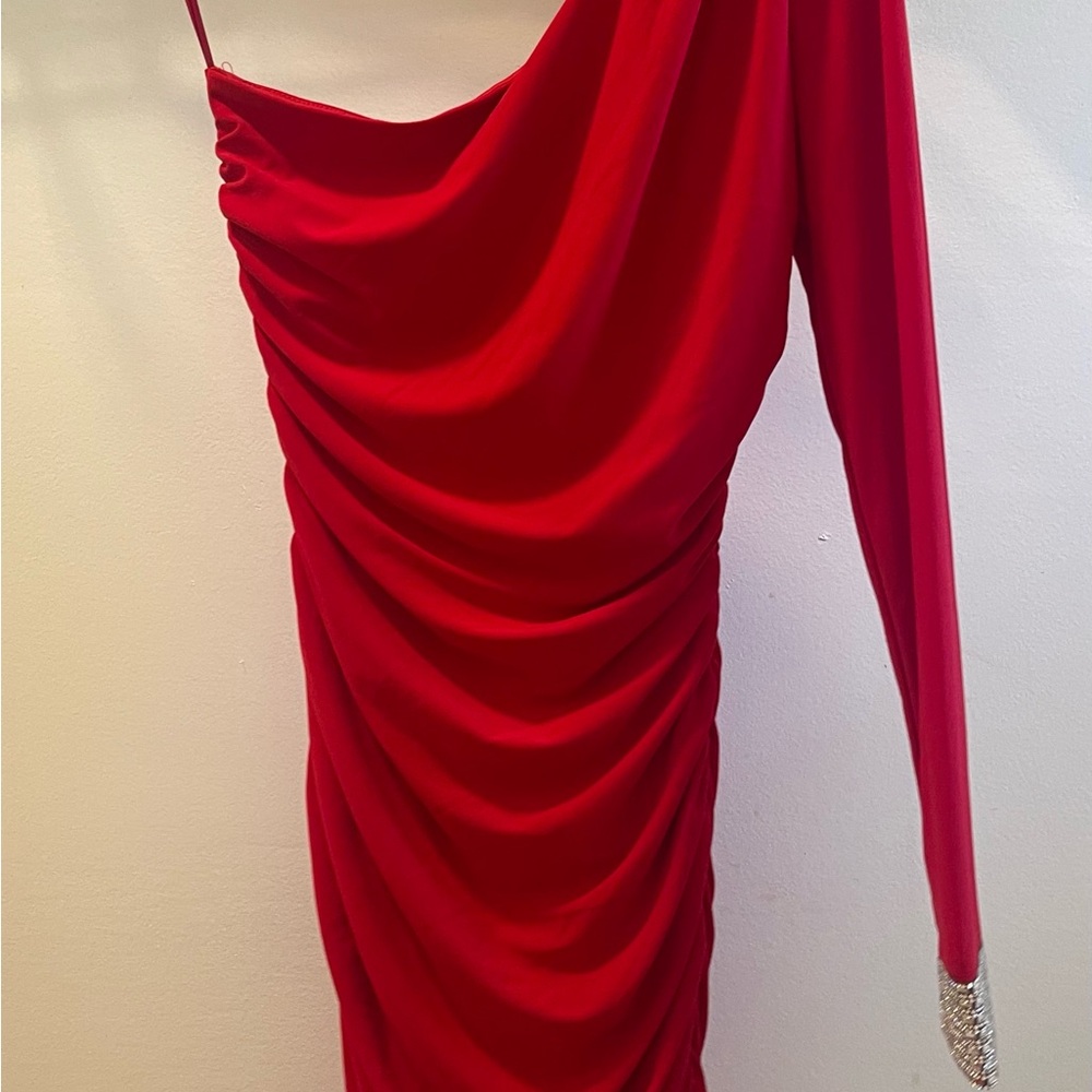 City Studio Red Asymmetrical Ruched Long Sleeve Dress